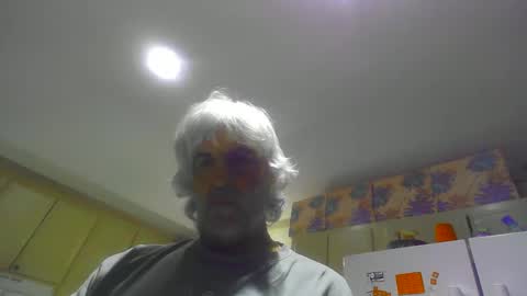 Snapshot of chuck354139 chatting on January 8, 5:05 am chuck354139 online show from January 8, 5:05 am