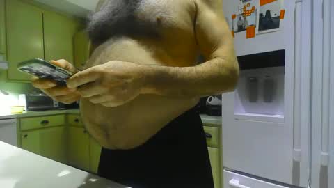 Snapshot of chuck354139 chatting on January 13, 1:02 am chuck354139 online show from January 13, 1:02 am