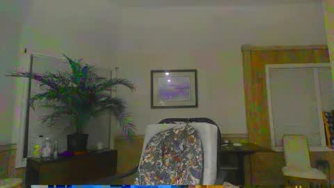 Snapshot of chuck354139 chatting on February 13, 8:27 am chuck354139 online show from February 13, 8:27 am