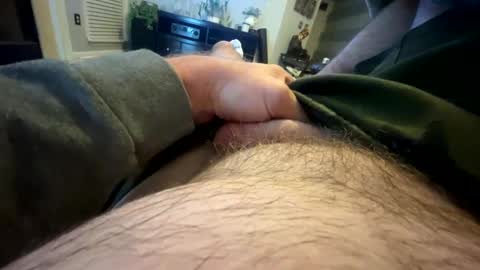 Snapshot of chucktownguy81 chatting on March 8, 9:28 am chucktownguy81 online show from March 8, 9:28 am