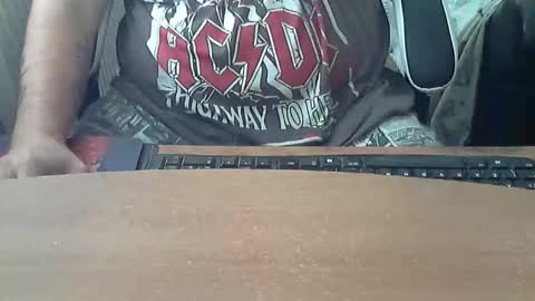 chunkisgreat online show from September 27, 1:38 pm