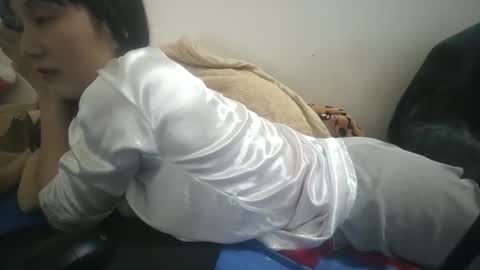 chuppyrose online show from March 21, 8:19 am