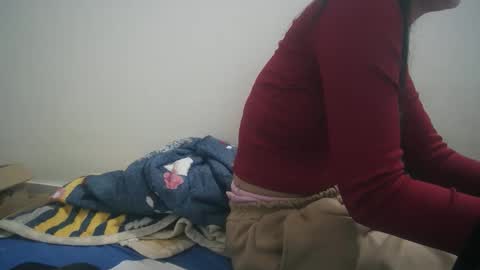 chuppyrose online show from March 29, 2:11 am