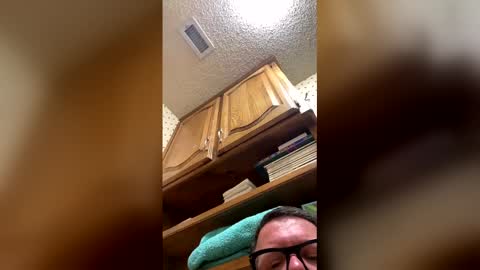 churchill817 online show from April 3, 3:59 am