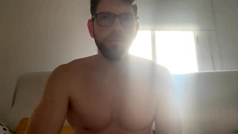 Snapshot of chusterplace1 chatting on April 4, 8:56 am Chuster online show from April 4, 8:56 am