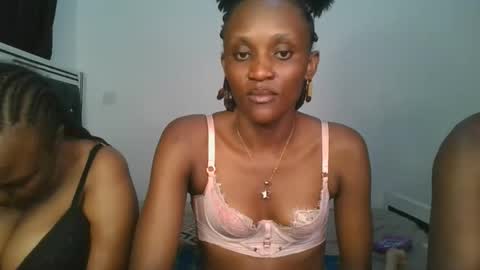 chyna_baibe online show from October 25, 6:35 pm