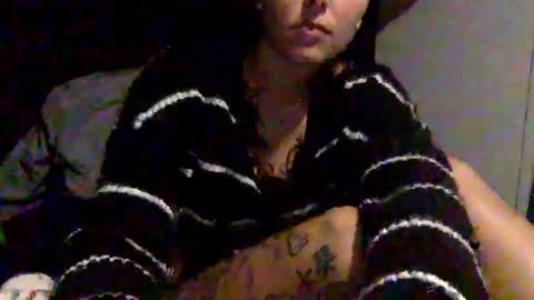Snapshot of cia_seductionxxx chatting on October 26, 2:17 am cia_seductionxxx online show from October 26, 2:17 am