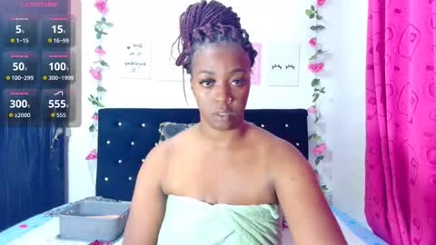 Snapshot of ciaraebonyxxx chatting on November 9, 11:25 pm ciaraebonyxxx online show from November 9, 11:25 pm