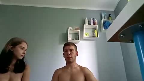 cichy2004 online show from July 12, 5:59 pm