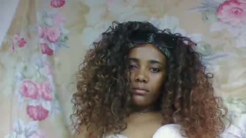 ciciazzhh online show from March 24, 12:26 am