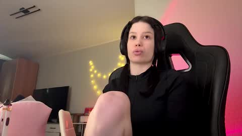 Eva online show from February 14, 12:13 pm