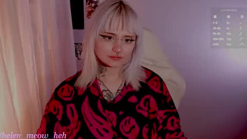 Snapshot of cigaretteduringsex chatting on March 28, 7:19 am Helen and Teya online show from March 28, 7:19 am