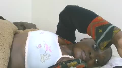 cilia petite online show from November 14, 6:34 am