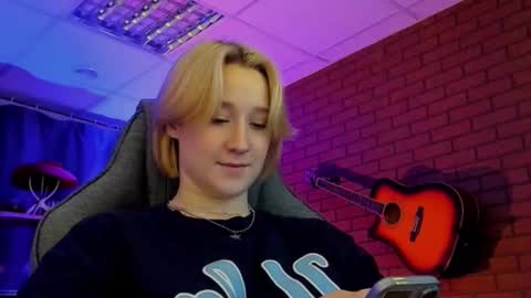 Cin Bellamy online show from February 27, 4:23 am