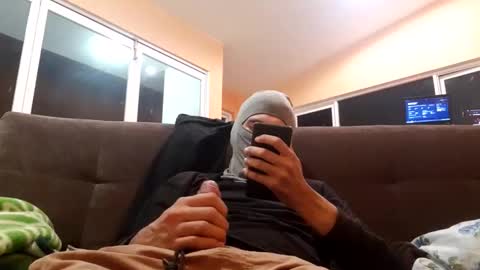 Snapshot of cincopulgadas chatting on January 11, 9:14 am Ernesto online show from January 11, 9:14 am