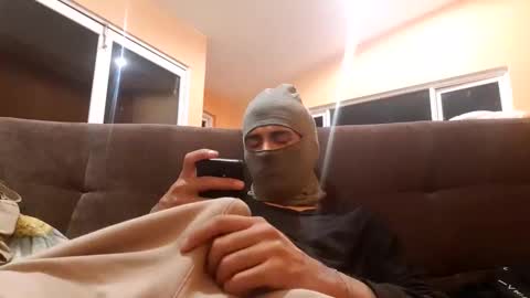 Snapshot of cincopulgadas chatting on January 18, 7:45 am Ernesto online show from January 18, 7:45 am