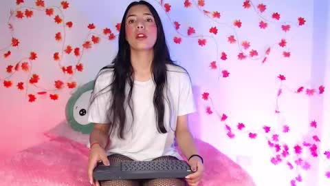 Sofi Eva and Mey online show from March 1, 8:13 am