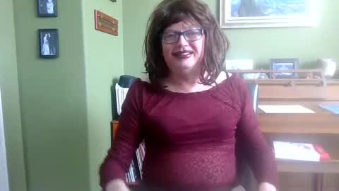 Snapshot of cindyhewittslut chatting on October 1, 8:48 pm cindyhewittslut online show from October 1, 8:48 pm