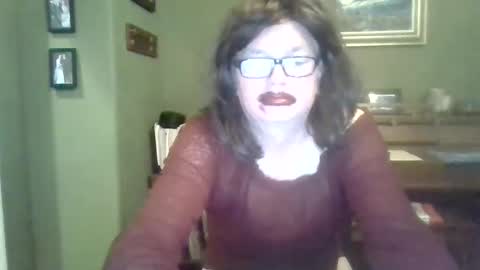 Snapshot of cindyhewittslut chatting on October 3, 5:04 am cindyhewittslut online show from October 3, 5:04 am