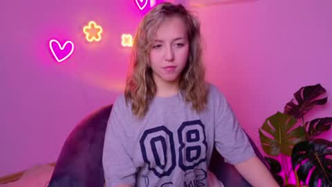 cindylovesmith online show from May 20, 4:18 am