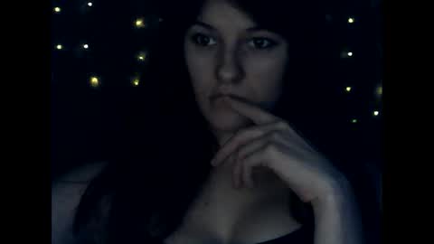 Snapshot of cindyxrose chatting on February 5, 12:31 am CindyXRose online show from February 5, 12:31 am