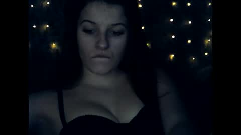 Snapshot of cindyxrose chatting on February 12, 11:29 am CindyXRose online show from February 12, 11:29 am