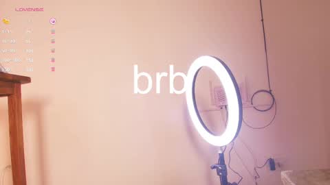 cinnamon__criss online show from February 19, 7:50 am