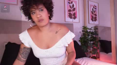 Amber online show from September 21, 7:59 pm