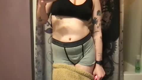 Carmen online show from February 11, 1:31 am