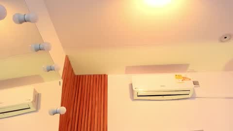 Cintia online show from November 12, 12:05 pm