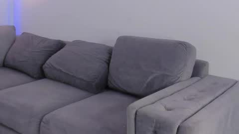 Snapshot of cinnia_ chatting on February 27, 10:59 am Cintia online show from February 27, 10:59 am