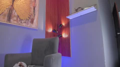 Snapshot of cinnia_ chatting on March 13, 11:17 am Cintia online show from March 13, 11:17 am