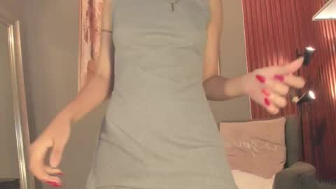 Snapshot of cinnia_ chatting on March 27, 11:21 am Cintia online show from March 27, 11:21 am