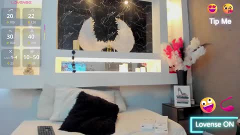 Snapshot of cinthya_mjs chatting on October 3, 12:13 pm Cinthya online show from October 3, 12:13 pm