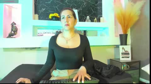 Snapshot of cinthya_mjs chatting on January 10, 2:08 pm Cinthya online show from January 10, 2:08 pm