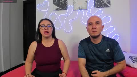 Snapshot of cintya_n_roger chatting on March 14, 12:39 am Cintya Roger online show from March 14, 12:39 am