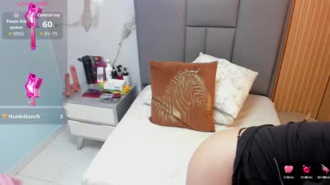 Snapshot of cintylovely chatting on September 19, 7:58 pm CINTIA online show from September 19, 7:58 pm