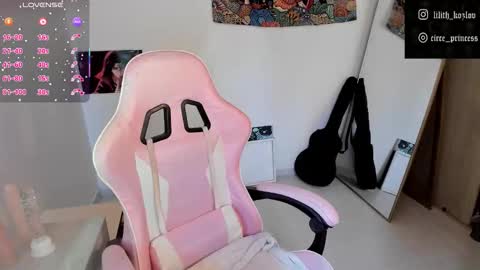 Paulina online show from November 24, 9:47 pm