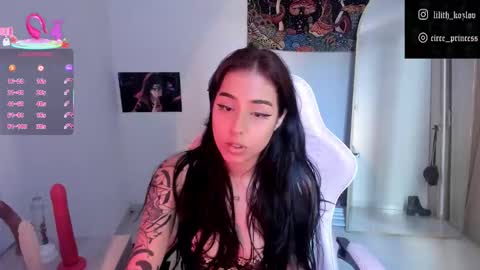 Paulina online show from December 22, 9:34 pm