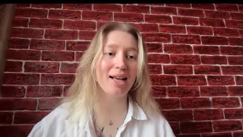 Snapshot of citrusblissss chatting on October 22, 3:07 am citrusblissss online show from October 22, 3:07 am