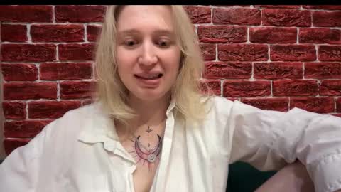 Snapshot of citrusblissss chatting on October 28, 12:09 pm citrusblissss online show from October 28, 12:09 pm