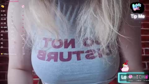 citrusblissss online show from April 30, 2:51 am