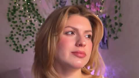 karina online show from November 30, 3:05 pm