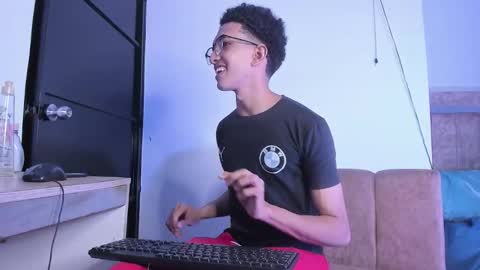 cj_davis1 online show from October 10, 3:05 am