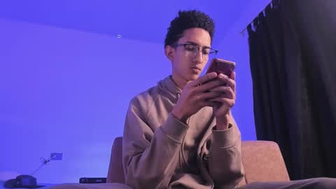 cj_davis1 online show from October 20, 5:41 am