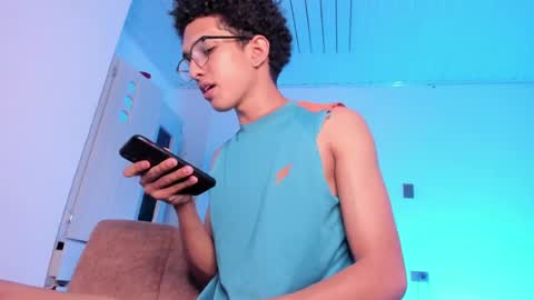 cj_davis1 online show from May 10, 1:33 am