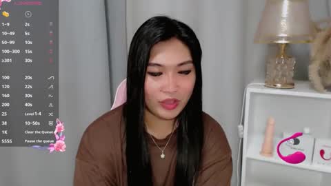 CLAIRE online show from June 10, 5:56 pm