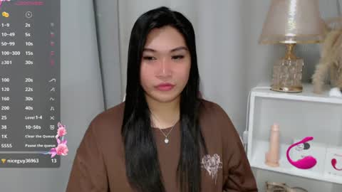 CLAIRE online show from June 18, 6:02 am