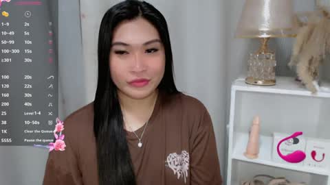 CLAIRE online show from June 21, 7:16 pm