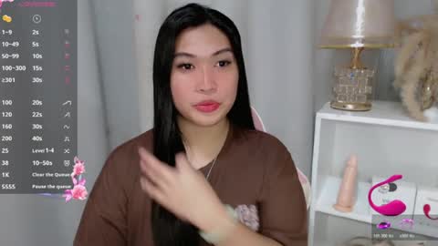 CLAIRE online show from July 7, 5:43 am